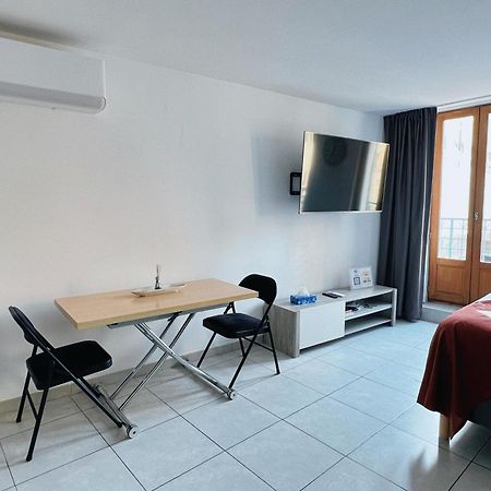 Domus Via Domitia Apartment Narbonne Bagian luar foto