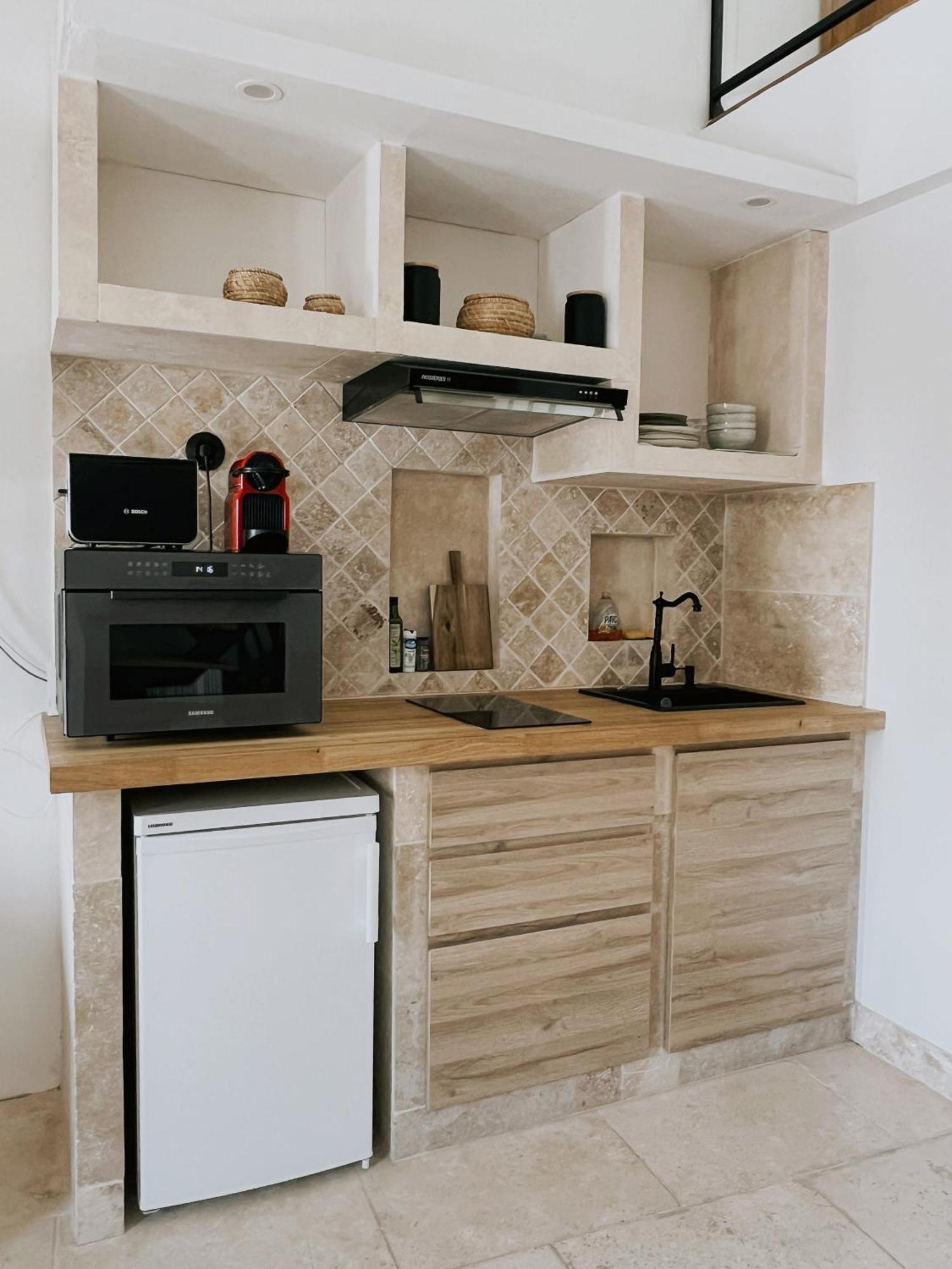 Domus Via Domitia Apartment Narbonne Bagian luar foto