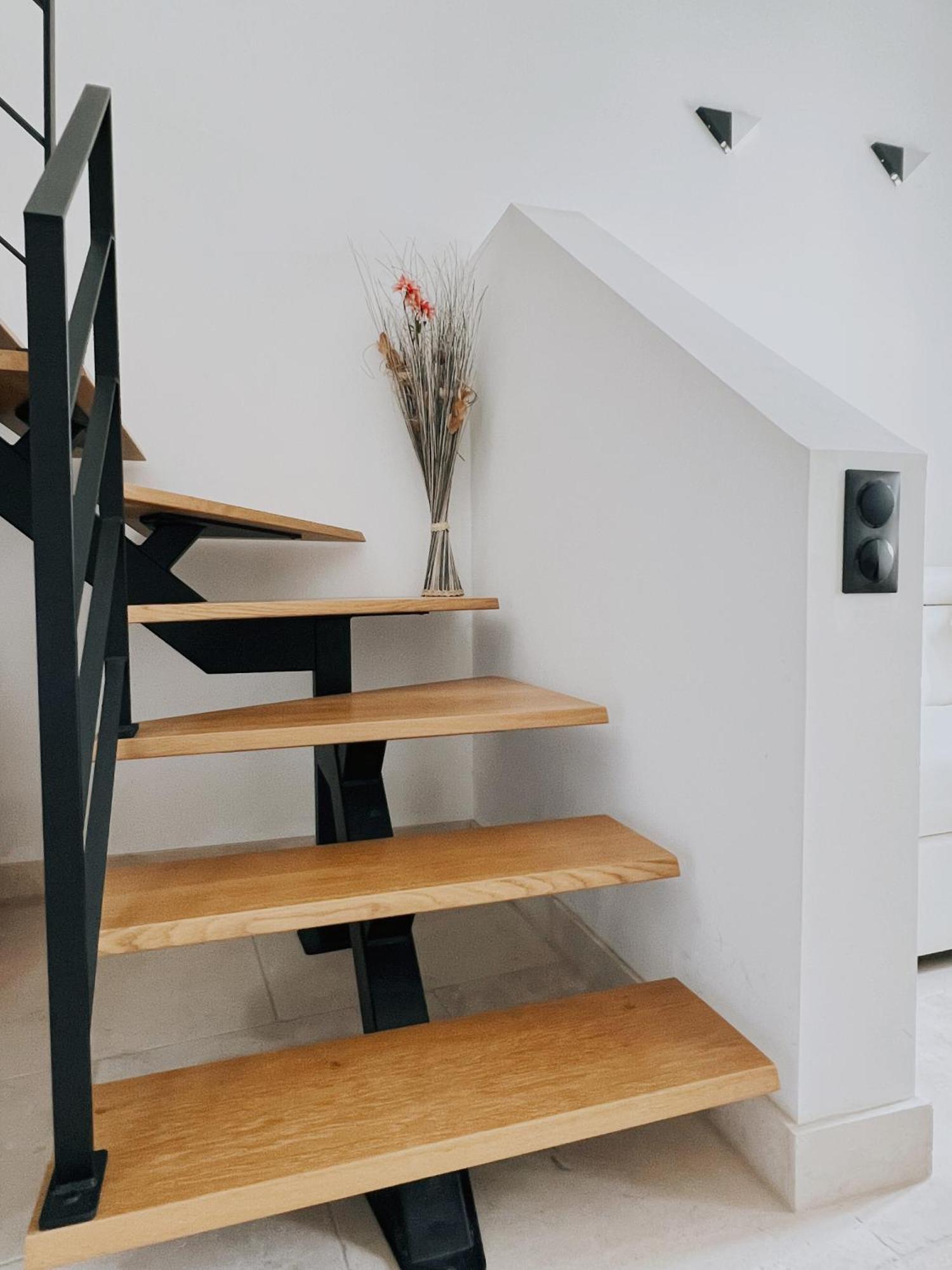 Domus Via Domitia Apartment Narbonne Bagian luar foto