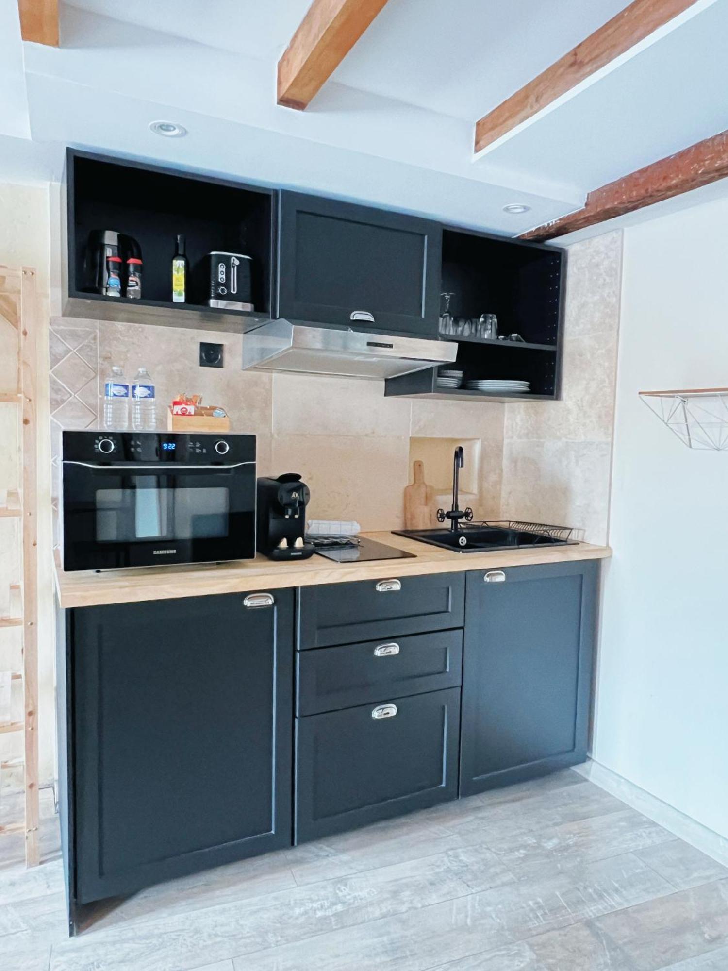 Domus Via Domitia Apartment Narbonne Bagian luar foto